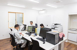 有限会社カネヨシの内観