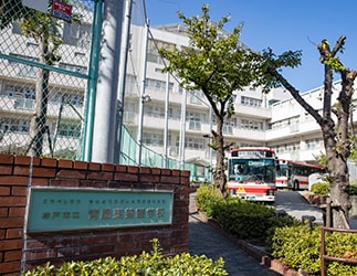 青陽東養護学校外観